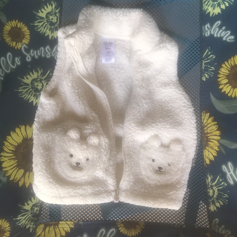 White Fuzzy Bear Vest with Pockets and Zipper 12M